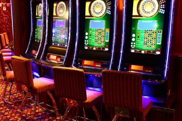 kupangtoto mobile app interface showing live dealer tables